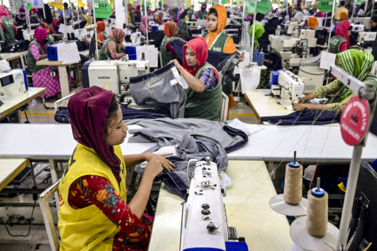us-lowers-bangladesh-tariffs-to-19-percent,-exempts-some-apparels-in-trade-deal
