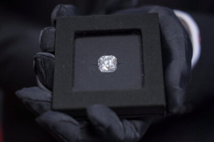 pause-at-nwt-diamond-mine-amid-weak-market-‘serious-news,’-industry-minister-says