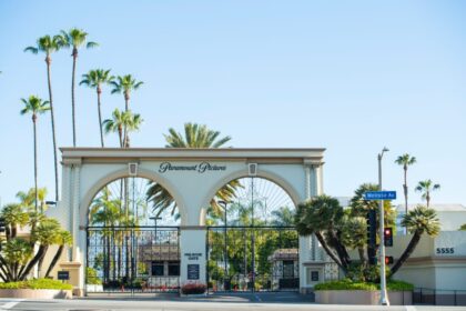 paramount-sweetens-cash-bid-for-warner-bros.-discovery