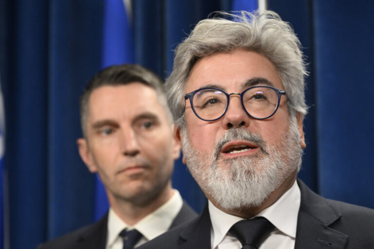 quebec-government-to-table-bill-banning-vote-buying-in-leadership-races