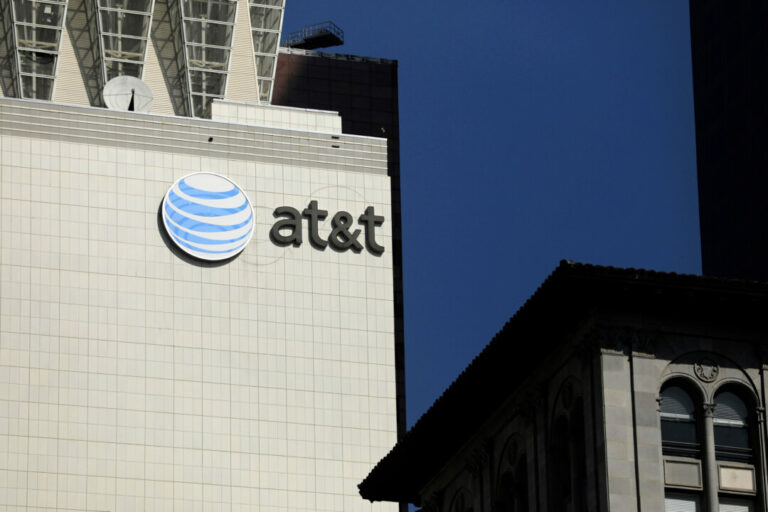 at&t-scraps-dei-amid-broader-corporate-shift-toward-merit-based-policies