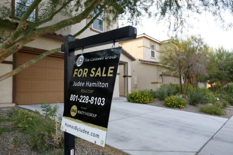 2026-housing-outlook:-real-estate-professionals-project-improved-affordability