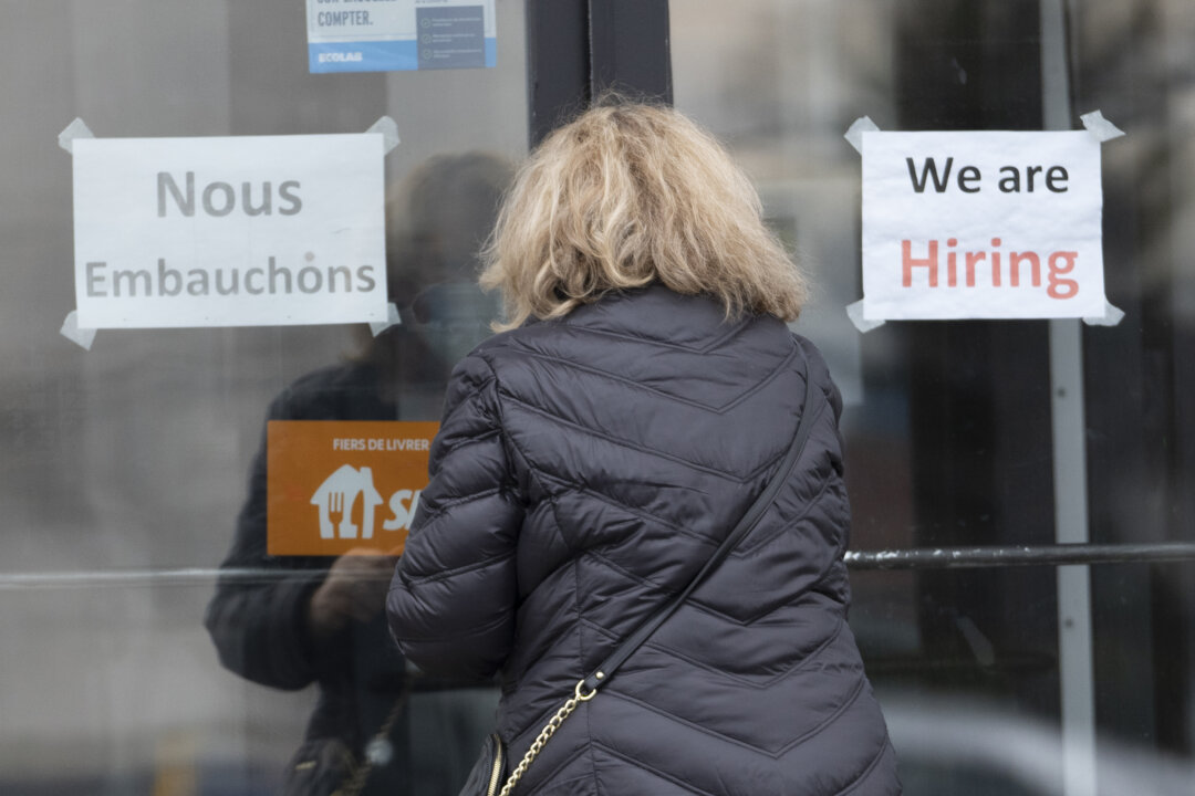 unemployment-drops-to-6.5-percent-as-economy-adds-54,000-jobs:-statcan
