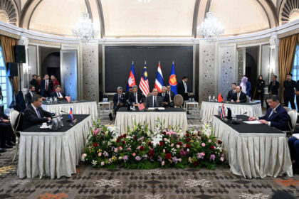 thailand,-cambodia-agree-to-immediate,-unconditional-cease-fire:-malaysian-pm