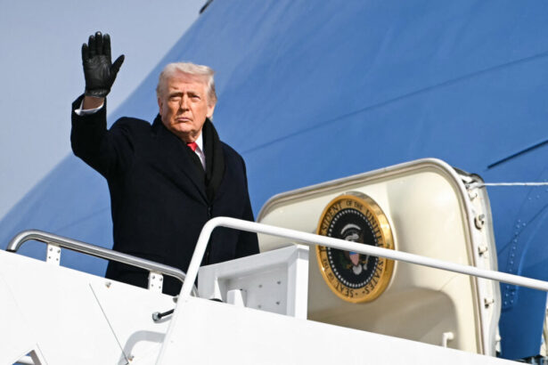 trump-warns-republicans-will-‘suffer-the-consequences’-if-they-vote-against-tariffs