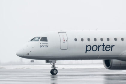 porter-airlines-aircraft-slides-on-runway-after-landing-in-halifax
