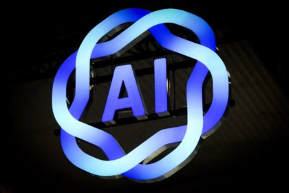 ai-safety-researcher-resigns-with-‘world-is-in-peril’-warning