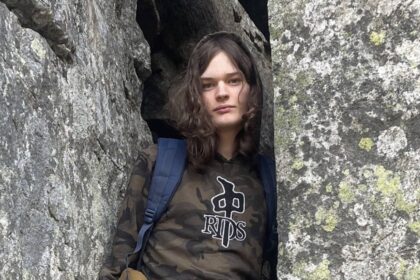 tumbler-ridge-school-shooter-was-‘hunting’-in-random-attack,-rcmp-say-in-update