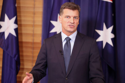 opposition-leader-says-he-has-‘moral-duty’-to-restore-cheap-energy,-rejects-net-zero