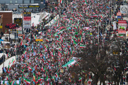 toronto-police-praise-orderly-protest-of-350,000-asking-for-regime-change-in-iran