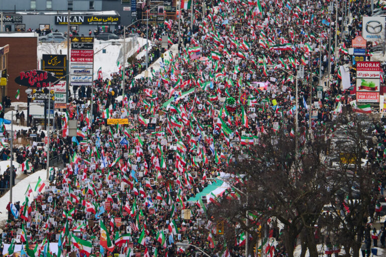toronto-police-praise-orderly-protest-of-350,000-asking-for-regime-change-in-iran