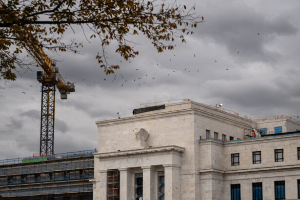 panics,-politics,-and-power—america’s-3-experiments-with-central-banks