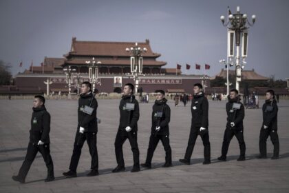 exclusive:-chinese-defector-spy-reveals-how-to-spot-beijing’s-agents