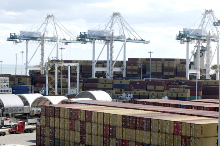 trump’s-new-10-percent-global-tariffs-take-effect