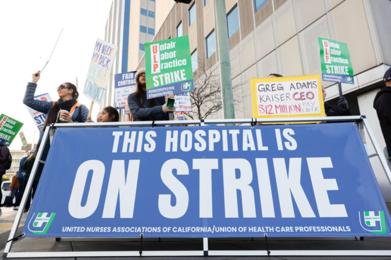 more-than-30,000-kaiser-permanente-health-care-workers-to-end-strike-in-california-and-hawaii