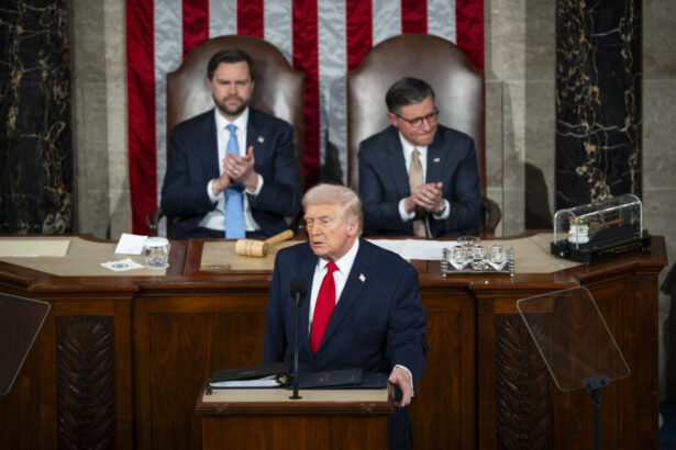 trump-says-iran-developing-missiles-that-could-hit-us