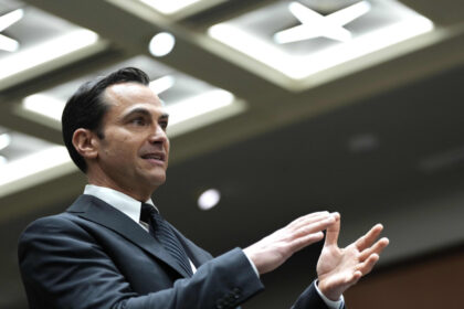 there’s-no-pbo:-ottawa-fails-to-appoint-new-fiscal-watchdog-as-interim-term-expires