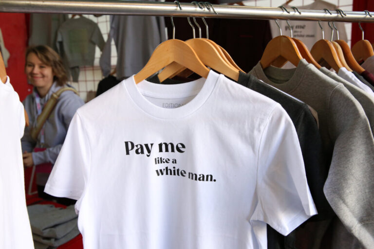 gender-pay-gap-figures-suggest-women-earn-about-89-cents-to-every-dollar-a-man-does