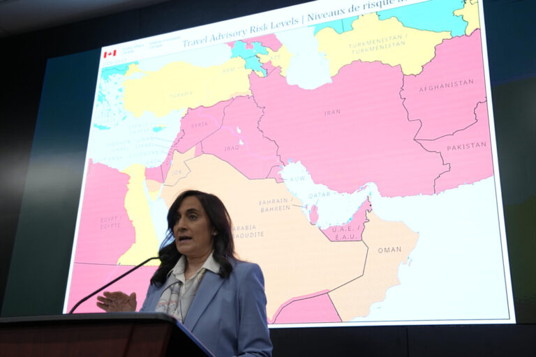 some-canadians-have-left-iran-on-foot:-gac