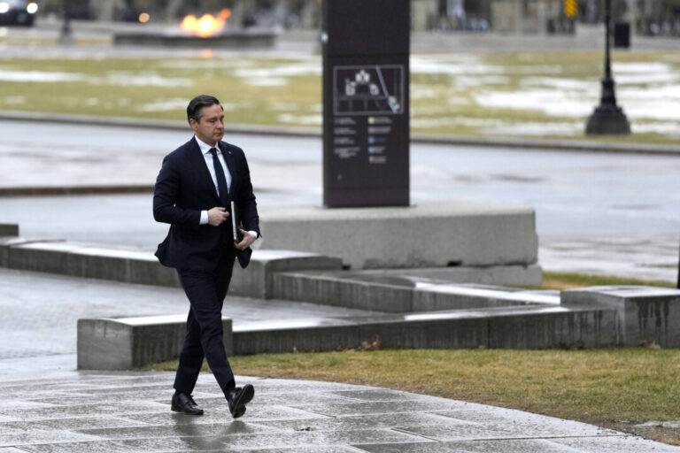 poilievre-heading-to-us-to-discuss-trade,-promote-auto-and-energy-sectors