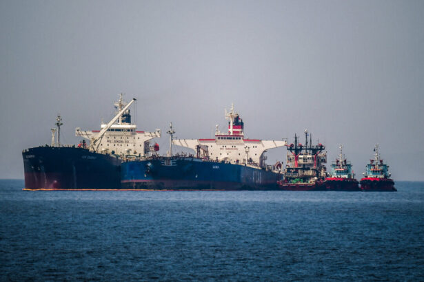 us-treasury-issues-30-day-license-to-allow-sale-of-russian-oil-stranded-at-sea