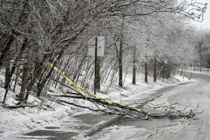 weatheradio-going-off-the-air-as-environment-canada-moves-emphasis-to-online-and-apps