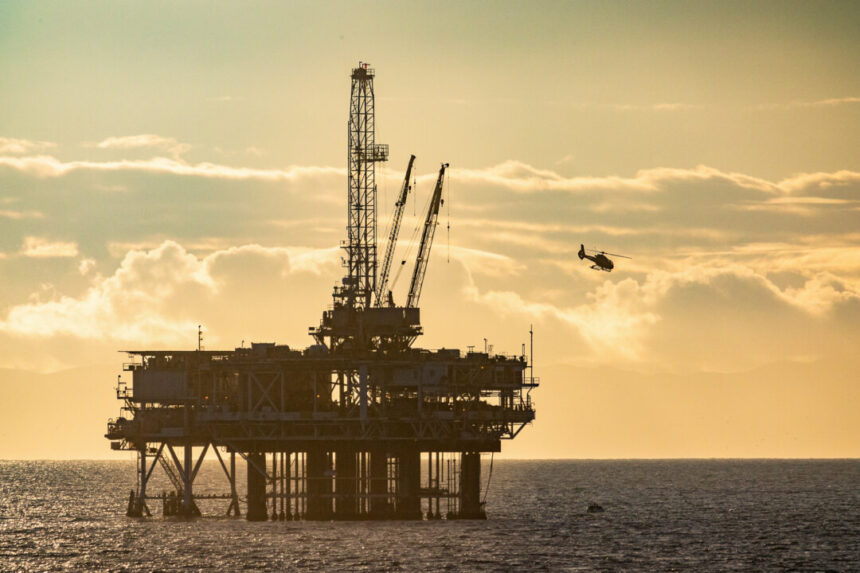 energy-secretary-directs-oil-company-to-resume-operations-in-california,-citing-national-security