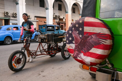 cubans-living-abroad-to-be-allowed-to-invest-in-private-businesses-on-island,-official-says