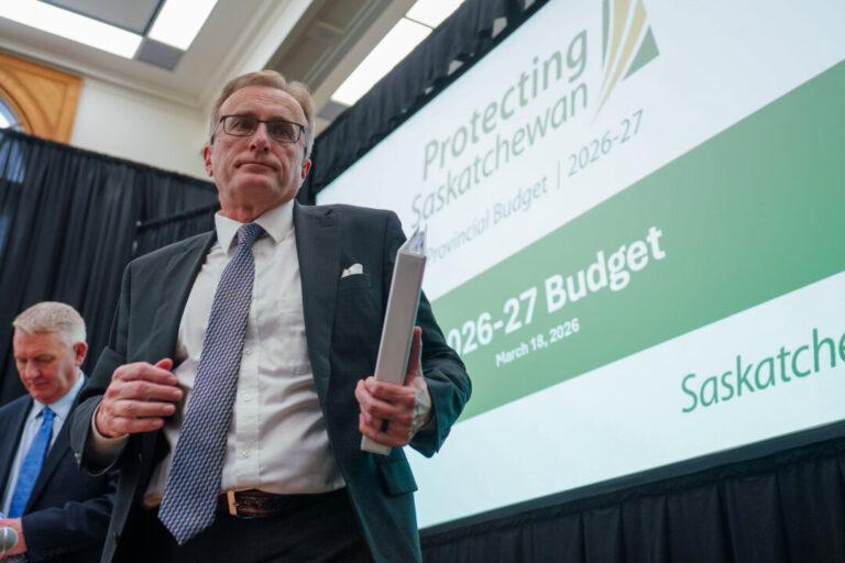 saskatchewan-introduces-budget-with-spending-hikes-but-also-$819-million-deficit
