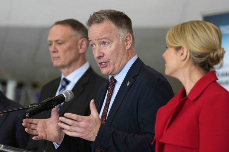 canada-spending-$307m-to-buy-new-army-rifles-from-colt