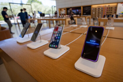 apple-warns-iphone-users-to-update-their-devices:-here’s-how-to-do-it