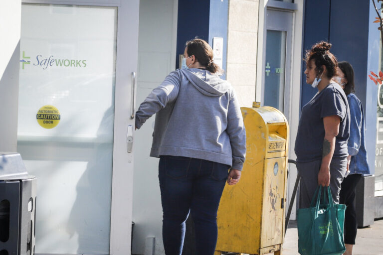 alberta-to-close-supervised-drug-consumption-sites-in-calgary-and-lethbridge