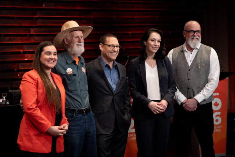 most-ndp-leadership-candidates-say-they’re-in-no-hurry-to-become-mps