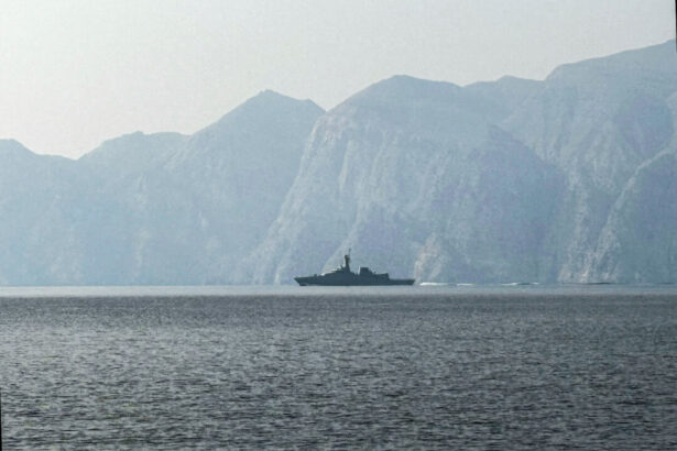 trump’s-call-for-a-hormuz-escort-tests-the-ccp-and-gives-taiwan-an-opportunity:-analysts