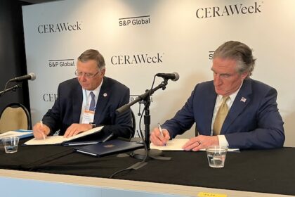 trump-admin-strikes-deal-with-energy-firm-to-nix-offshore-wind-plans