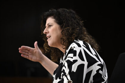 phoenix-backlog-needs-to-be-cleared-to-avoid-errors-in-new-system:-ag-report