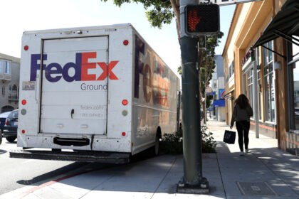 fedex-rolls-out-same-day-delivery-service