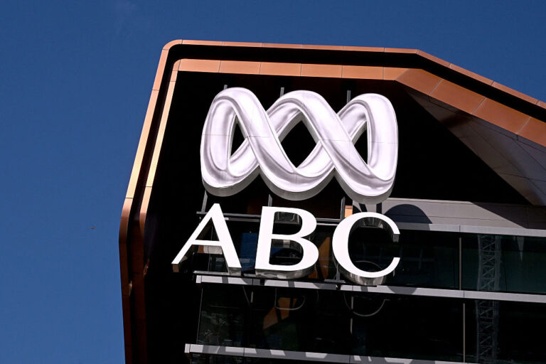 over-1,000-staff-at-australian-national-broadcaster-strike-for-better-pay,-conditions