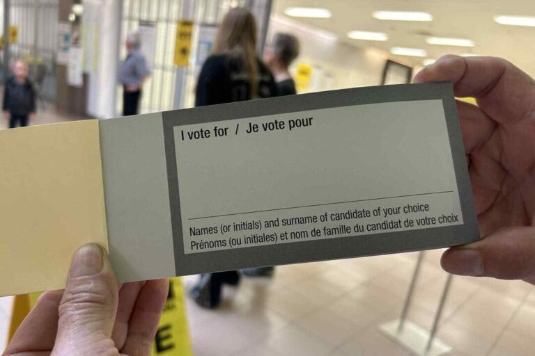 surge-of-protest-candidates-forces-write-in-ballots-in-quebec-byelection