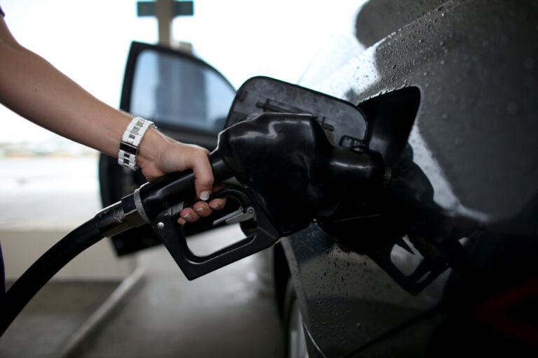 epa-will-allow-greater-ethanol-content-in-gasoline-in-bid-to-ease-rising-prices