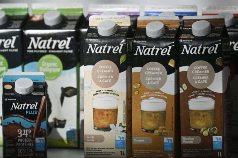 recalled-milk-may-contain-glass-like-substance,-company-warns