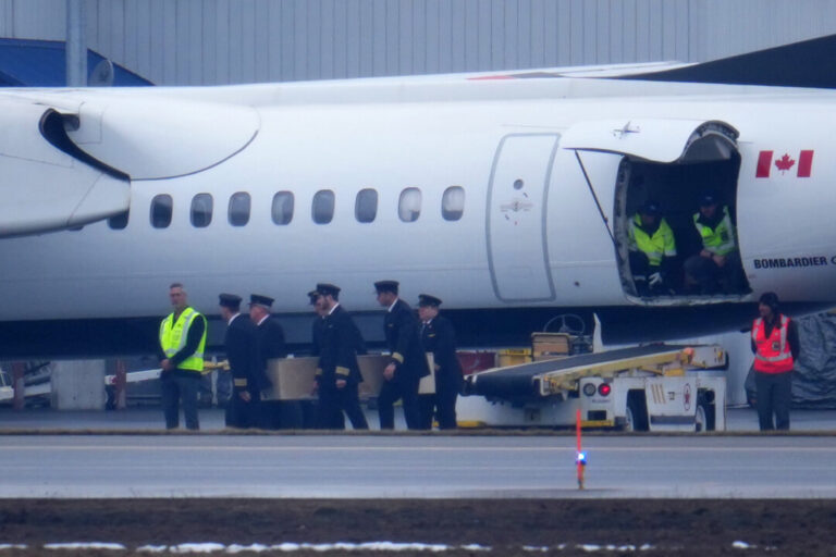 bodies-of-pilots-who-died-in-collision-at-ny-airport-are-repatriated-to-canada