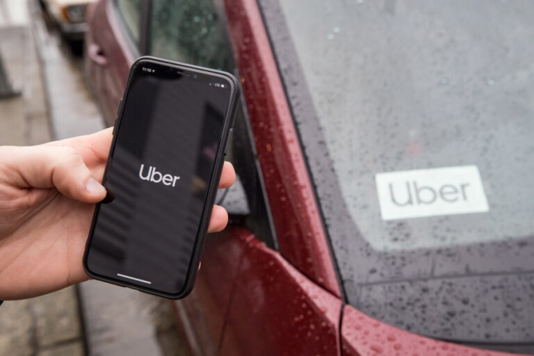 quebec-superior-court-authorizes-class-action-against-uber-over-cancellation-fees