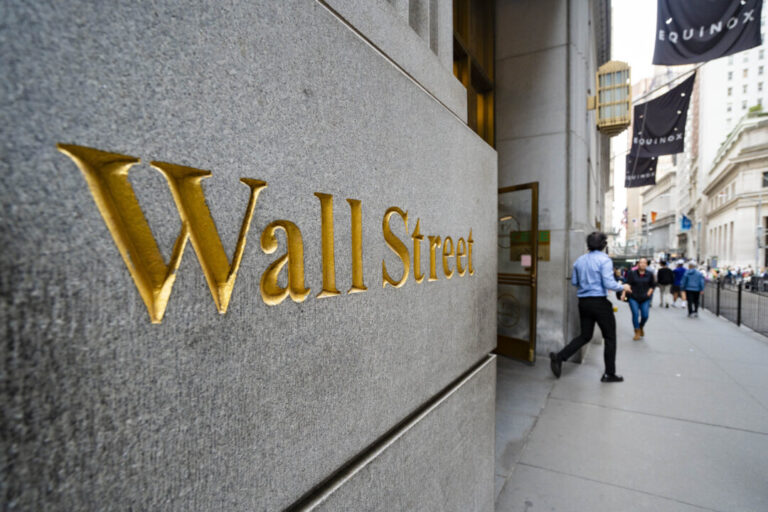 dow-jones-falls-600-points,-slips-into-correction-territory-amid-iran-war