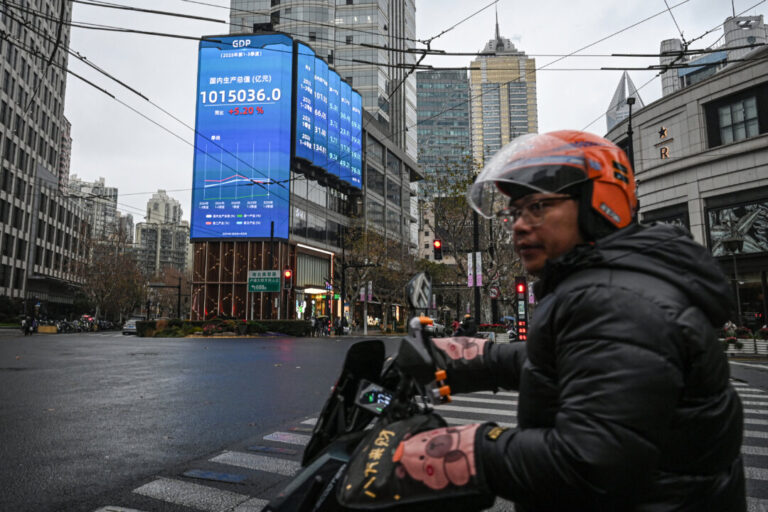 china-gets-a-little-good-news-on-the-economy,-but-not-enough-to-alter-the-general-picture-of-struggle