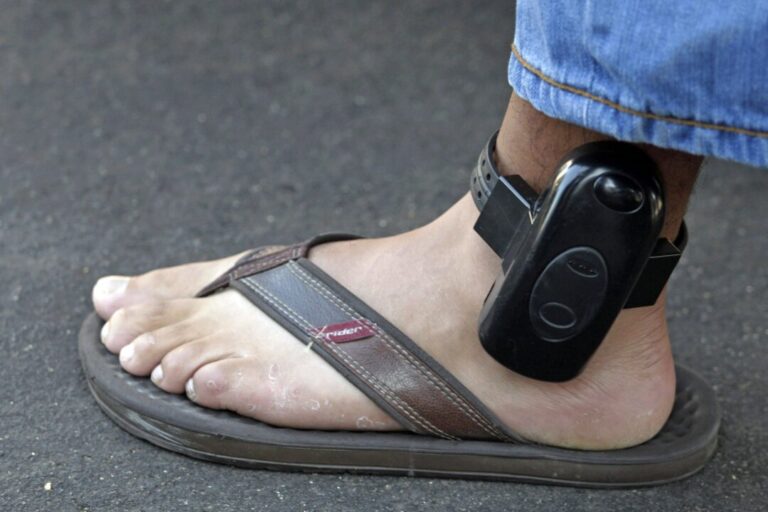 alberta-expands-electronic-monitoring-to-target-repeat-offenders