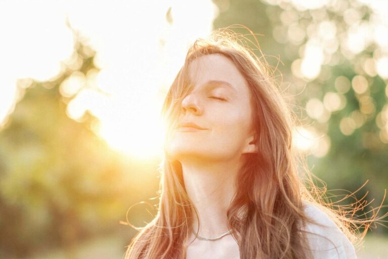 your-skin-has-natural-sunscreen,-and-how-to-tap-into-it