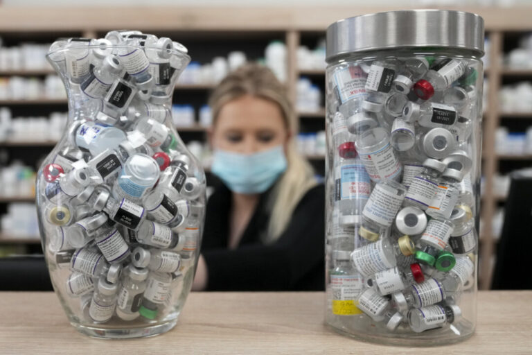 ottawa-takes-over-vaccine-injury-support-program