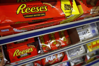 hershey-to-change-back-to-classic-reese’s-recipes