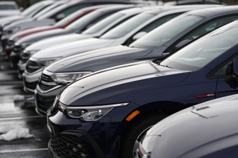 more-than-8,000-vw-cars-recalled-in-canada-over-increased-crash-risk